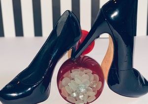 Black patent heels